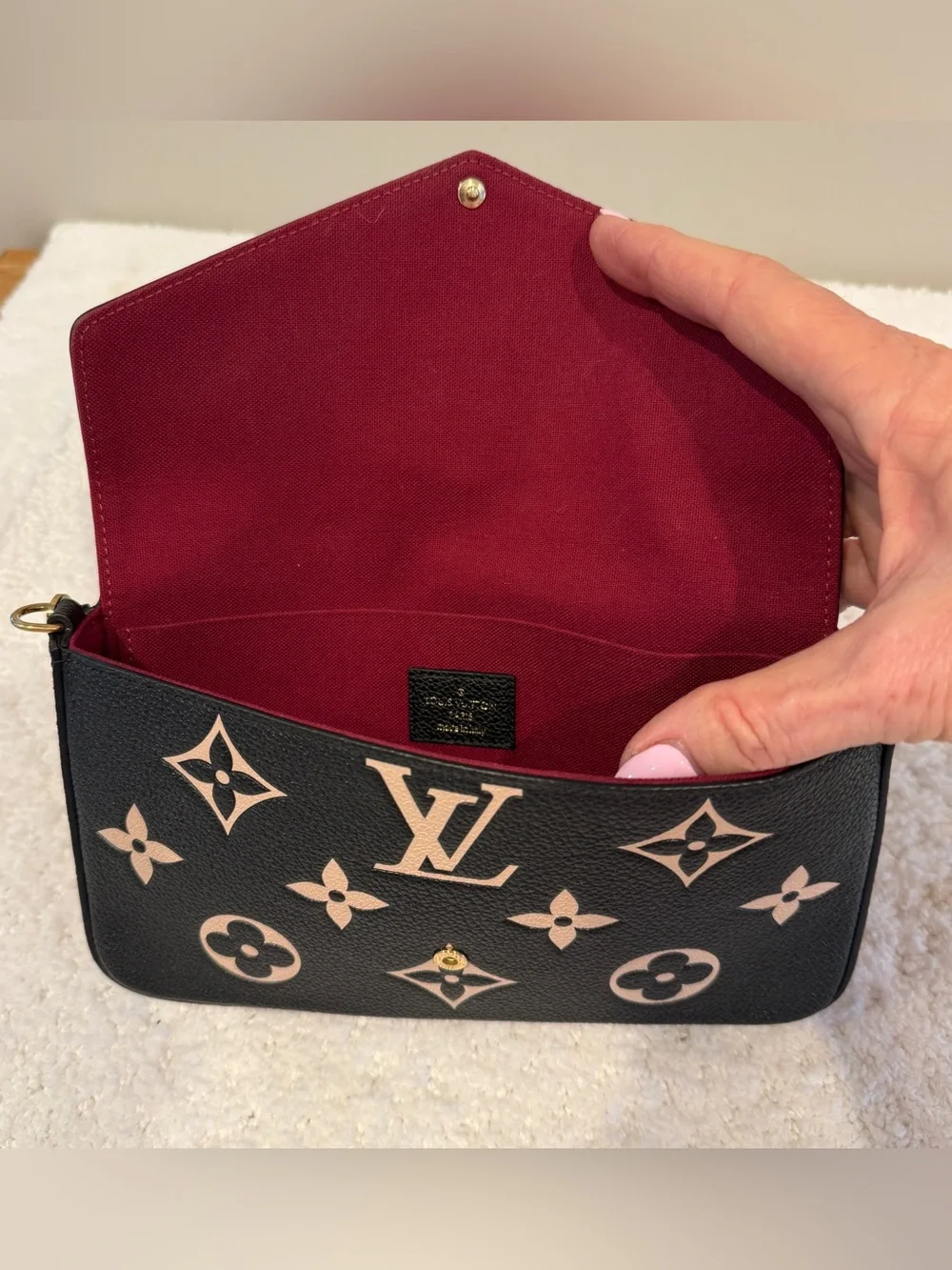 Louis Vuitton Pochette Félicie Bicolor Monogram Empreinte Black/Beige Crossbody